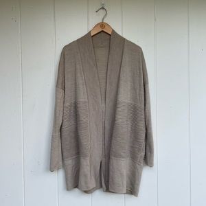 Lululemon Sit in Lotus Wrap